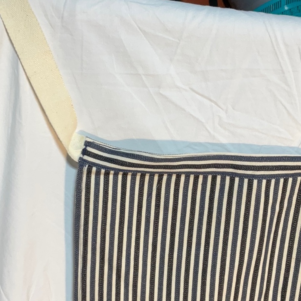 Striped Kitchen Apron - Picture 3 of 5